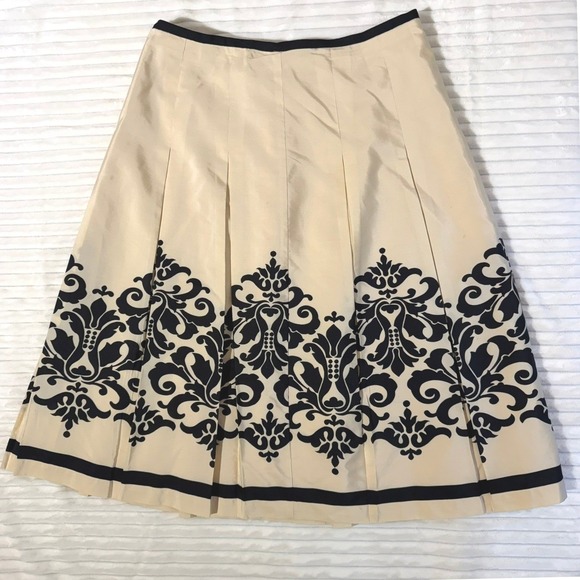 Haley & Kate Dresses & Skirts - Haley & Kate Pleated Midi Skirt Womens 10 Cream Black Silk Blend Damask Exc